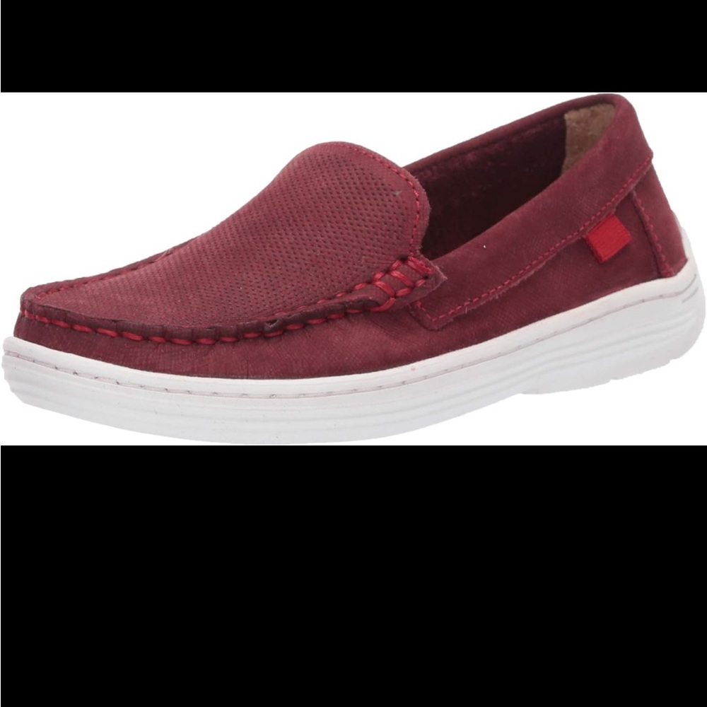 New in Box Marc Joseph New York Boys Maroon Suede Loafers 3